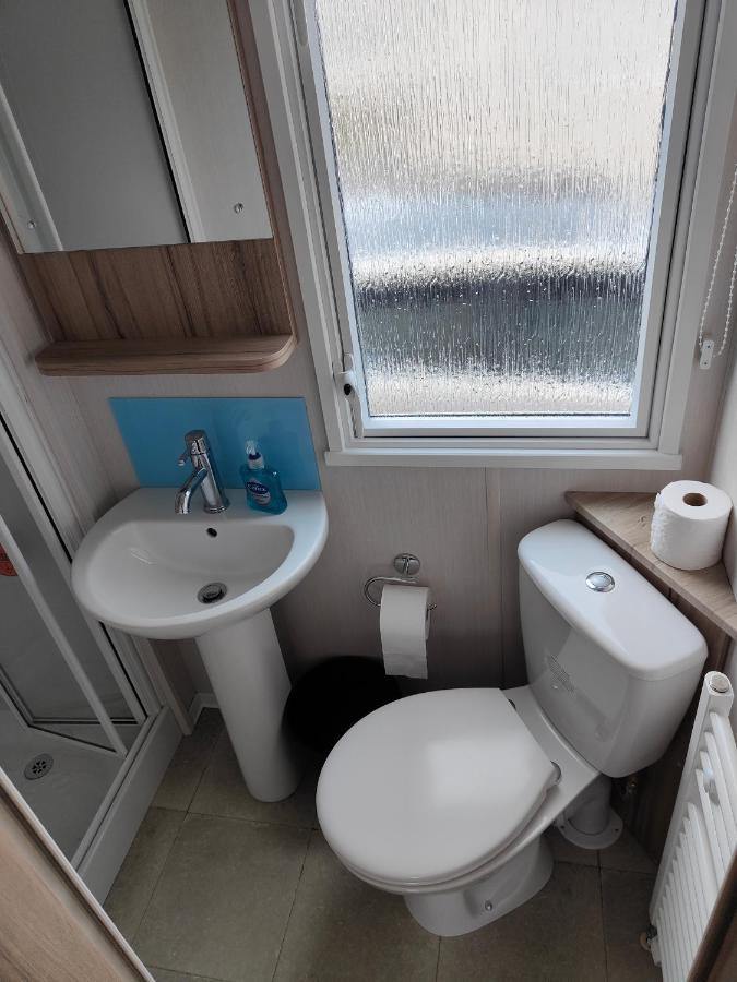J6 Static Caravan, Fairway Holiday Park แซนดาวน์ ภายนอก รูปภาพ